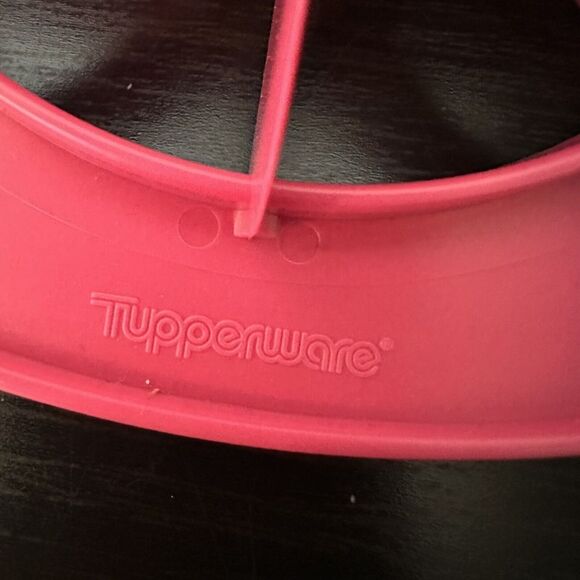 Tupperware Apple Corer Slicer Perfect Wedges Pink Kitchen Gadget USA - Picture 3 of 4